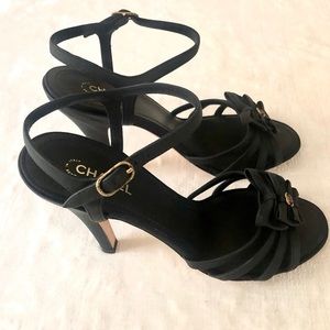 Chanel Navy Blue Bow Heel Strap Sandals 38